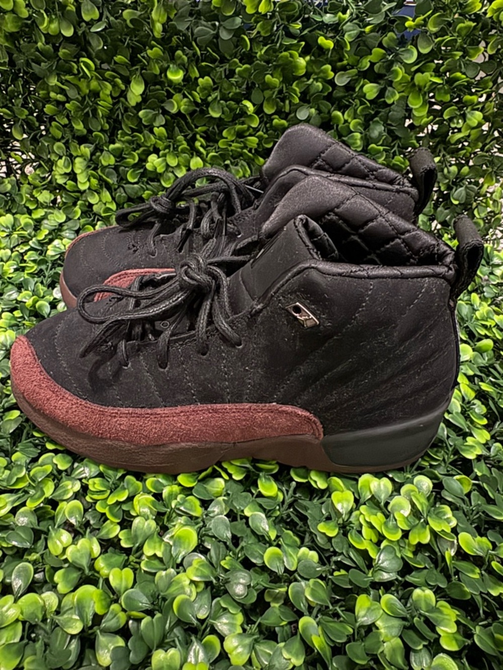Jordan Kids Black and Burgundy Sneakers